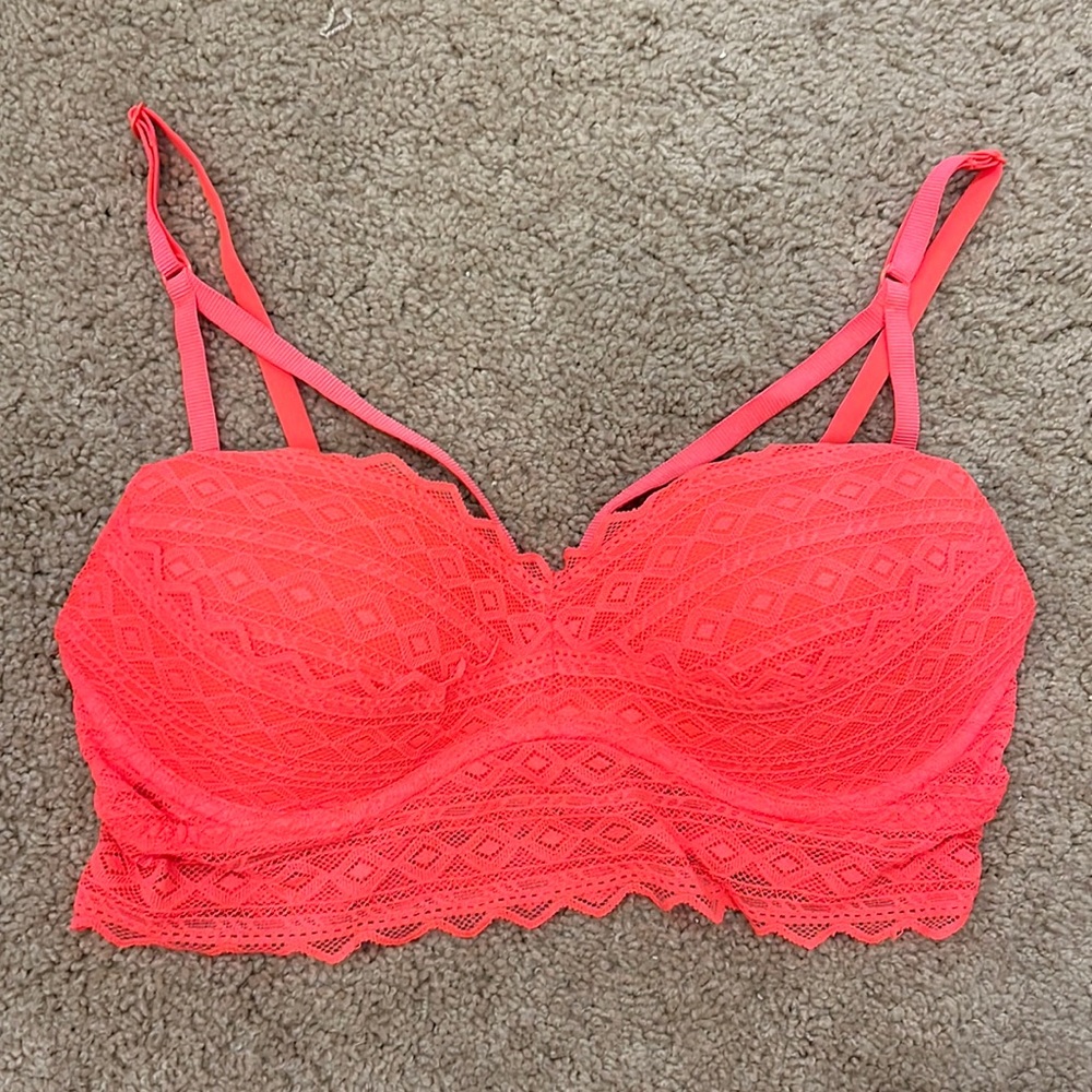 Victoria’s Secret S push up bra bandeau lace strappy